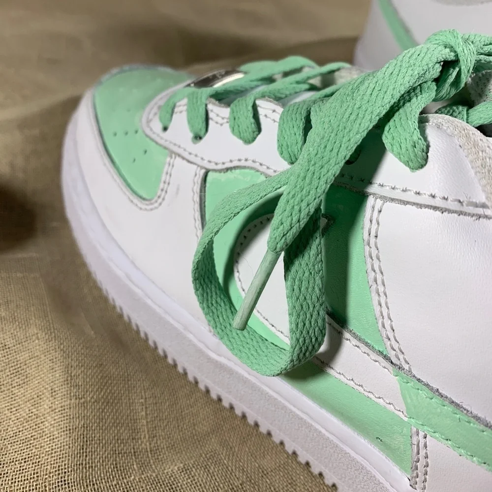 Air Force 1 Custom Mint Sneakers